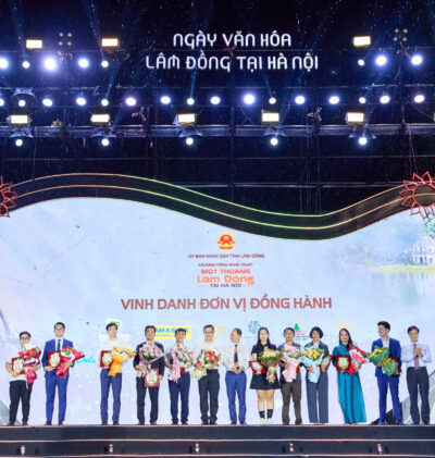 z6619962941319_73093010cab0b1ece33212b570f87de7